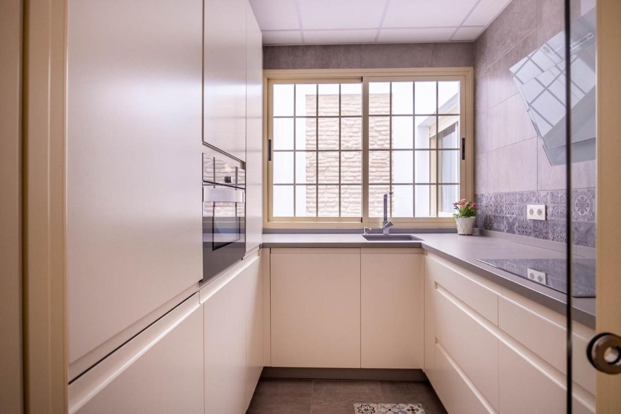 Apartamento Hercules - Vacacional Sevilla エクステリア 写真