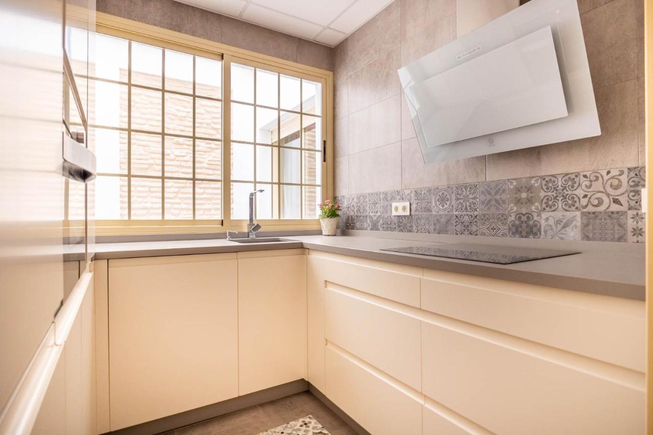 Apartamento Hercules - Vacacional Sevilla エクステリア 写真